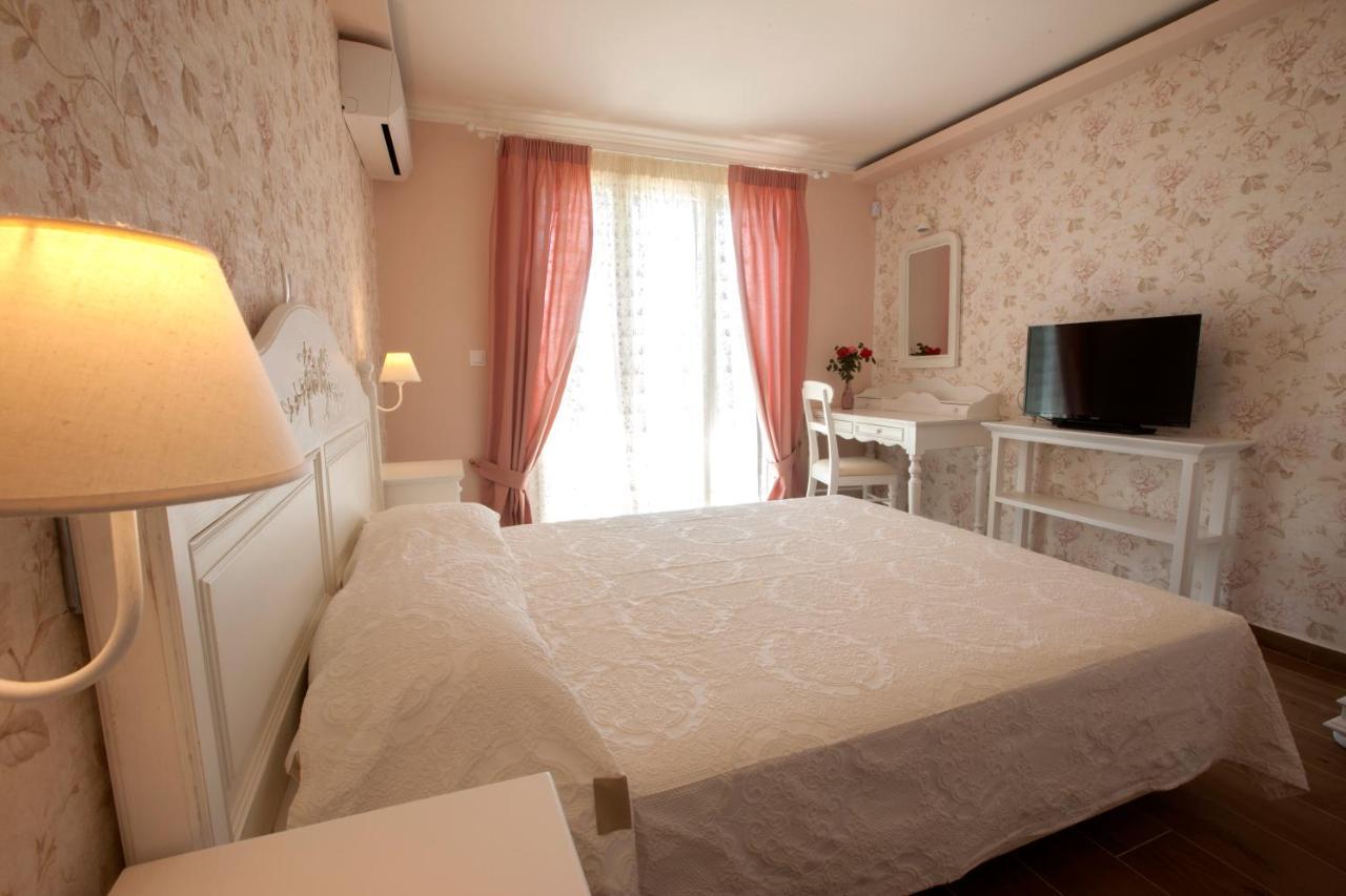 Villa Artemis Barbati Zewnętrze zdjęcie