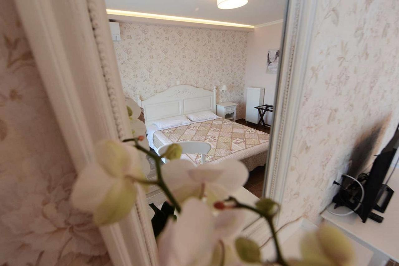 Villa Artemis Barbati Zewnętrze zdjęcie